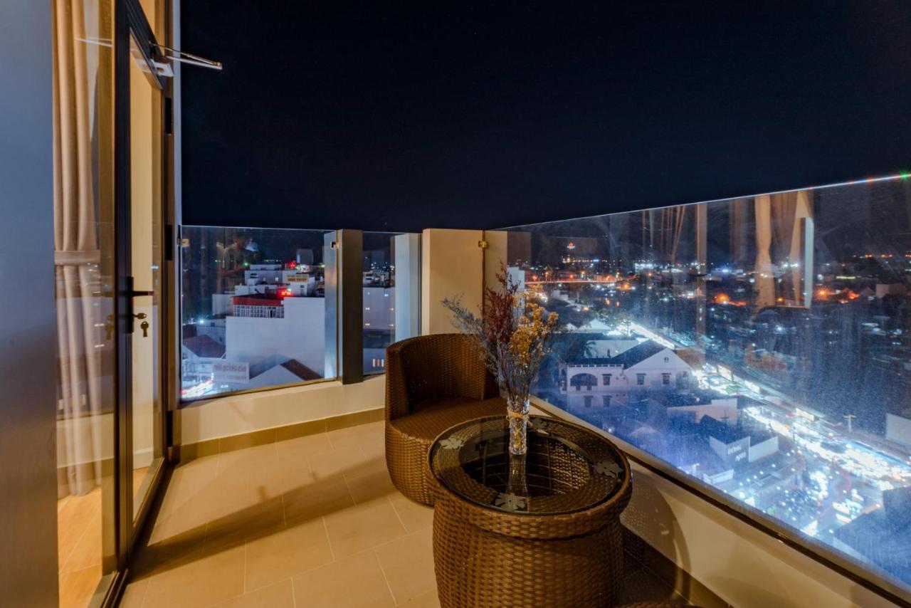 The Empire Hotel Phu Quoc Buitenkant foto